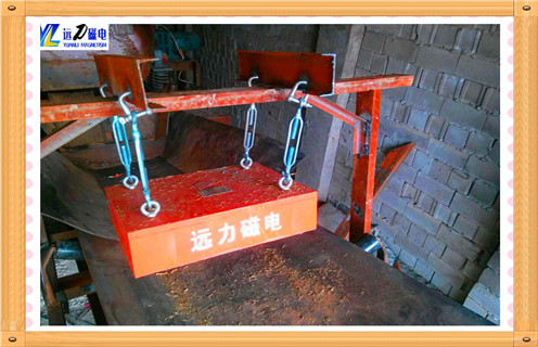 永磁除鐵器，青海永磁手動(dòng)除鐵器知識參數_內部磁塊安裝方法_青海永磁手動(dòng)除鐵器型號價(jià)格